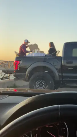 Jealous Girlfriend Be Like 😳 #jealous #jealousgirlfriend #jelousgf #girlfriend #funny #humor #fyp 