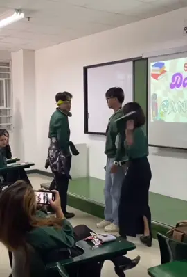 She’s dating a gangster parody 😅 #school #student #studentplay #gangsta #shesdatingthegangster #kathniel #danielpadilla #kathrynbernardo #trending #funny #funnyvideos 