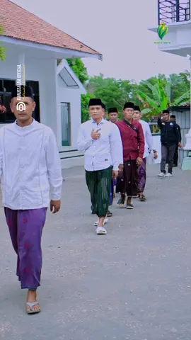 Dzikir dan Tahlil Bersama Dalam Rangka Haul Ke-8 Al Maghfurlah KH. Faishol Baisuni Pondok Pesantren Darussalam Al-Faisholiyah  #fypbismillah #fyp 
