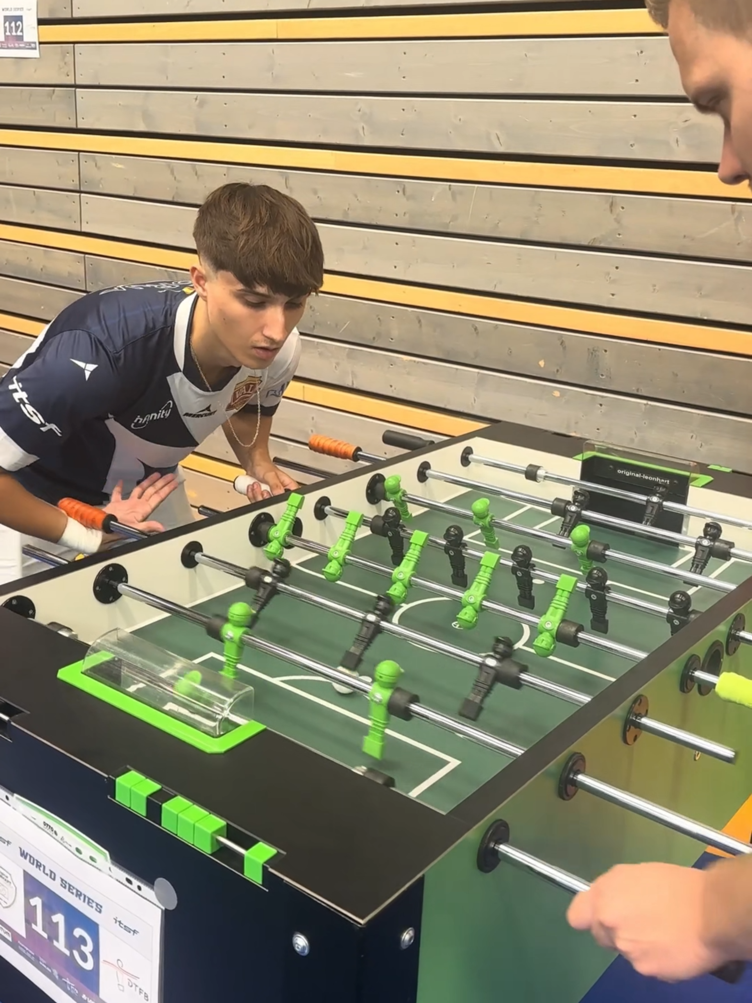 Sabes como hacer esta jugada te leo ⬇️ #futbolin #triks #losgarciaftb #torneo