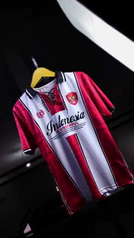 Jersery Vintage Timnas Indonesia  Recomended banget buat kamu Sob Checkout in di keranjang di bawah Sob #jersey #timnas #timnasindonesia #indonesia #jerseytimnas #timnasday #timnasindonesia🇮🇩 #fyp 