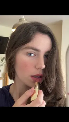 Pure Color Lipstick Creme 441 Rose Tea #esteelauder #esteelaudermantra #beauty #fyp #model @Estée Lauder 