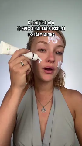 10 éves általános sulis OSZTÁLYTALIM volt…😱…öregszünk, öregszünk…😳😂 Na de a sminkemet igyekeztem #verydemure -ra készíteni.😁 Egy neutrális glam sminkkel nem lehet mellé nyúlni.☺️ Neked milyen volt az osztálytalálkozód?😁 #verymindful #sminktutorial #neutrális #neutrálisszínek #magyarsminkes #osztálytalálkozó #készüljelvelem #sminktippek    