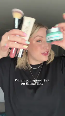 Start the car! Because the @shoppersbeauty beauty+ event is on from Sept 8 - Oct 5! It’s the best time to stock up on @IT Cosmetics because when you spend $85 you earn 15,000 optimum points… such a win win! Products featured:  CC+ Nude Glow in shade Fair/Light Confidence in a Gel Cream  Heavenly Luxe Complexion Perfection Brush #7 What will you be adding to your cart? Happy shopping!    #ShoppersBeauty  #ShoppersBeautyPlusEvent #itcosmeticsca