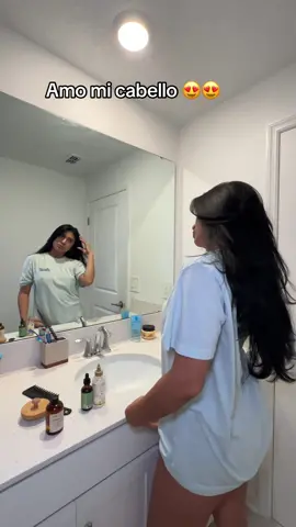Amo mi cabello 😍 #cabellolargo #cabellonegro #cabellosaludable #cabellosanoybrillante 