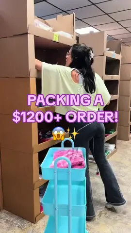 let’s pack a HUGE order together!!! 🥹✨ thank you SO much to our girly who placed this order— we are so grateful! 🫶 #order #packingorders #tiktokshop #shopping #haul #haultok 