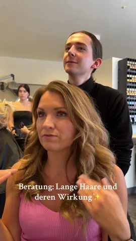 Lange Haare und deren Wirkung✨ #hairstylist #hairdresser #balayage #blonde #bronde #balayagehighlights #balayageblonde #balayagehair #balayagecolor #hair #haircolor #hairinspo #hairtransformation #transformation #newhair #haare #haareab #hairgoals #friseur #fy #fyp #foryou #fyp #foryourpage