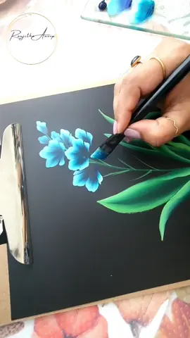 Beautiful Brush Strokes ❤️  Blue Flower #fyp #foryoupage #brushchallenge #flowergirl #roundbrush 