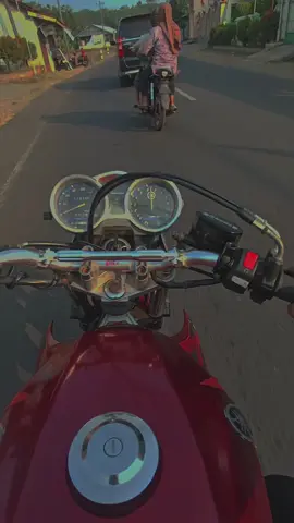 Terimakasih sudah pernah menemaniku dan selamat berbahagia dengan pilihan mu..#storygalau #sad #vixionmerah #vixion2009old #vixion_modifikasi #vixionkomorod #vixionroadrace #vixionssstyle #fyppppppppppppppppppppppp #fypシ 