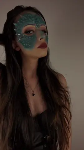 Halloween SFX Transition 🐉🩵 Checkout the photoshoot i did with @The Flora Mystica  wearing her gorgeous Dragon Horn Crown. Contacts - Eurasia Crystal Grey: @PinkyParadise  Scales Prosthetics: @Amy Raven  SFX Alcohol Activated Paint: @Narrative Cosmetics SFX  #halloweenmakeup #halloweenlook #halloween #dragonmakeup #dragon #prostheticmakeup #sfxmakeupartist #sfxmakeup #halloweencostumeinspo #halloweeninspo2024 #halloweentransition