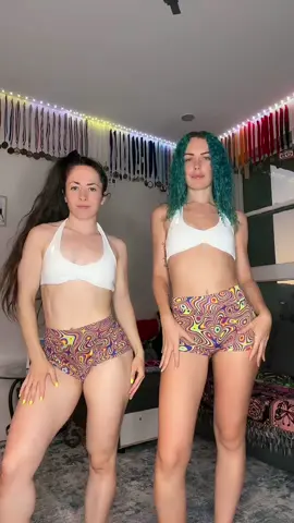 🔥 🔥 🔥 @thequeenbsav #twerkinglat #twerkdancer #dancer #dance #baile