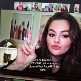 face card never declines. #selenagomez 