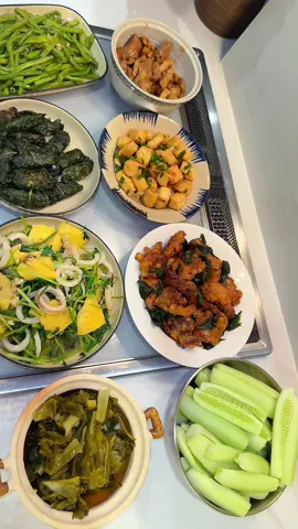 Top 1 nhạc tui nghe khi nấu ăn #learnontiktok #vaobepcungtiktok #homnayangi #xuhuong #anngonnaugon 