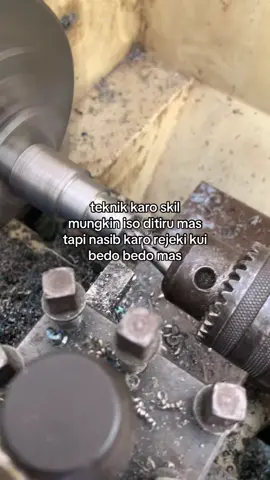 🤨#fypage #xyzbca #mesinbubut #jowostory #4u #foryou 