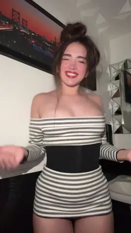 Chiquiribambambam 😚#fyp #tiktokviral #baile #fypage #andyrugerio 