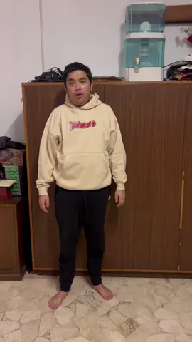 Lip Service untuk bang Strobo