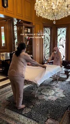 sit back, relax, we will come to you 🤍 #fyp #foryou #foryourpage #hometreatment #silkpeel #berandatiktok 