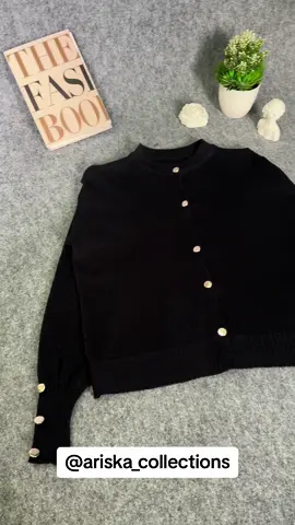 Ready koleksi 11 warna?? 👋❣️❣️#promoguncang99 #fypシ゚viral #fypシ #racuntiktok #soundviral #viralfashion #koreanfashionstyle #cardiganrajut #fyp #ootdfashion 