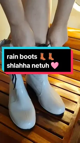 rain boots 👢👢 #rainboots #boots #fyp 