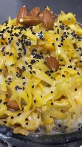 عريكة يمنية على اصولها 😋 #مطعم_يمني #مطعم #اكل_يمني #yemenifood #yemenirestaurant #restaurant #عريكة #اكلات_يمنيه 