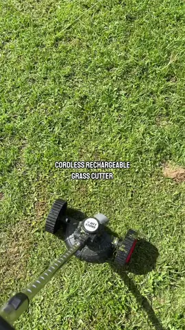 Napakadali nalang neto gamitin kase may gulong na siya, ang lakas pa. Kayang-kaya kahit anong damo pa yan!  #grasscutter  #grasstrimmer #lawnmower #rechargeablegrasscutter #cordlessgrasscutter 