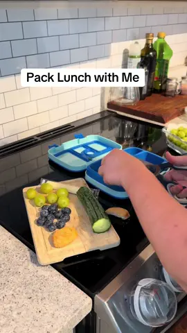 Pack Colby’s lunch for preschool with me! We did chicken nuggets today. #lunch #lunchbox #lunchtime #lunchideas #preschool #preschoolmom #mom #toddlertok #toddlermoms #workingmom 