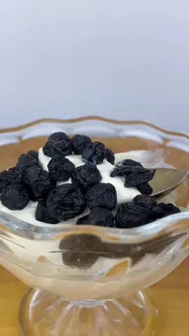 Sweet, tangy, and packed with antioxidants-these dried blueberries are delicious and nutritious snack on the go! 🫐 TRY NOW! 🛒💛 #DailySnacks #OfficialStore #Blueberries #HealthySnack #fyp