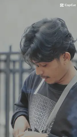 hanya kasihmu yang mampulindungi lemah hatiku yang tak sekuat hatimu  #viraltiktok #capcut #storygalau