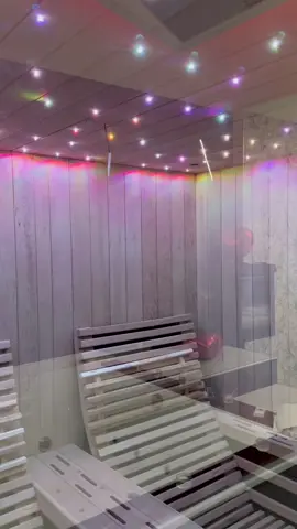 realizza il tuo momento di amore Suite con vasca 🛁 idromassaggio e sauna  puoi allestire la tua suite a tuo piacimento  per info 3333317920 #SUITESPA #catania🔵🔴 #perte 