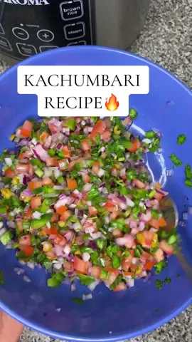If you never had Kachumbari with Nyama choma you are missing out big time😭🔥 #fypツ #swahilitiktok #africantiktok #kachumbari #nyamachoma #congolaise🇨🇩 