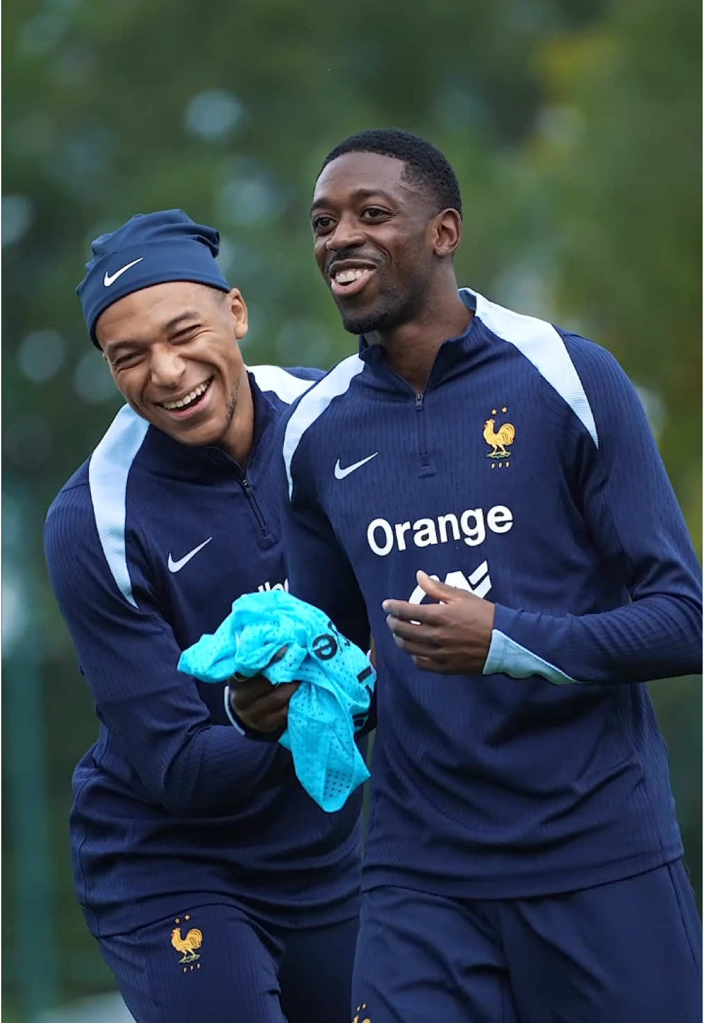 Symphonyyyy 💙🤍❤️  #EquipeDeFrance #Mbappe #Dembele #SportsTikTok 