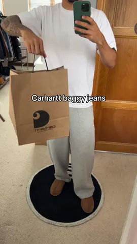 New pick up #streetwear #baggyjeans #outfitinspo #fashiontiktok #fyp 