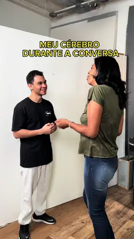 Meu cerebro durante o dialogo #igorguimaraes #meme #marciafu #voandopropara #humor 