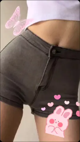 Rosh Jeans   Women summer Basic highwaisted denim..#short #denimshorts #womensummershort #highwaisteddenimshorts #highwaistedshorts #denim #shortforwomen #tiktokfinds #highquality #affordable #fashion 