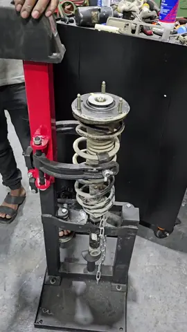 Automobile shock absorber coil spring compressor auto coil Spring Compressor Changer  :  مكبس (زرقينة ) لفك اليايات من المساعدات رابط المنتج في الوصف  > https://toolsvi.com/KjGgNZD