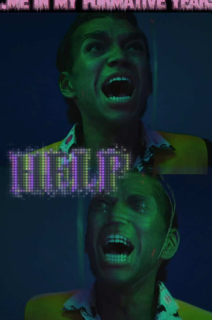 never felt so ~terrifyingly~ seen as a schizophrenic queer person than i did watching this awesome movie! ᭚#isawthetvglow #isawthetvglowedit #isawthetvglowmovie #fyp #filmedit #filmtok 