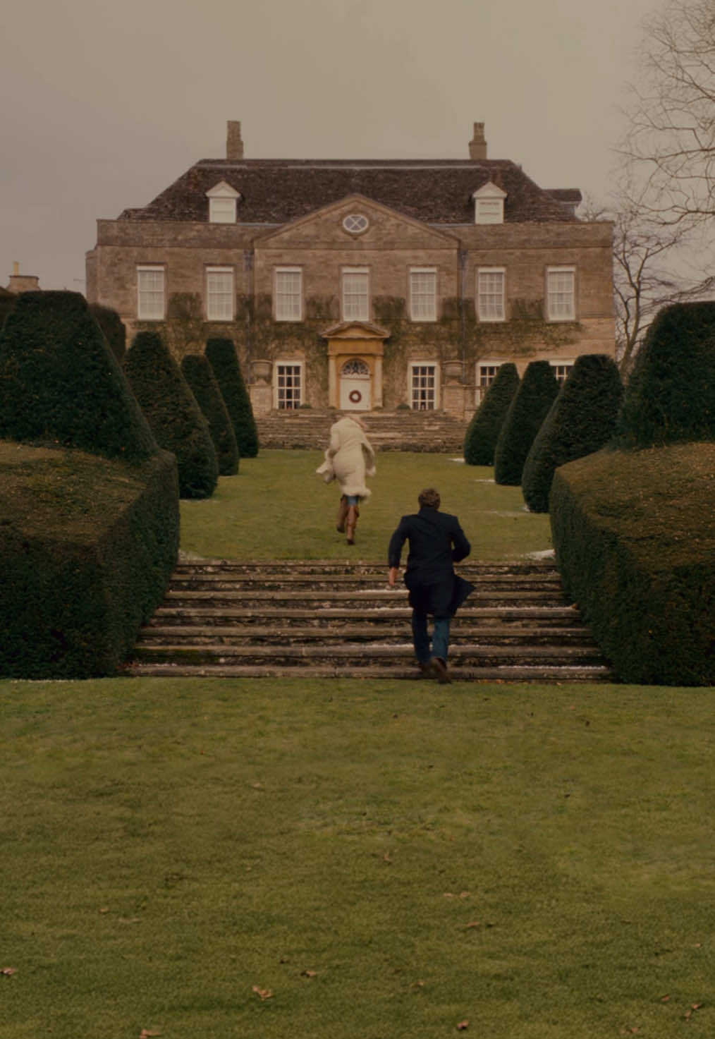 its never too early the holiday 2006 uncropped, shot vertically/vertical film. #theholiday #christmas #00s #christmastok #nostalgia #creatorsearchinsights 