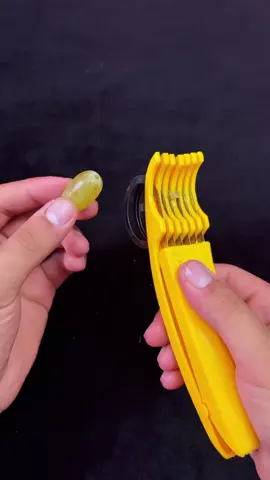 Can it cut a grape?! 🍇  #asmr