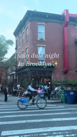come with me on a solo date in brooklyn!🤍 #brooklyn #solodate #nyc #datenightideas #thingstodoinnyc #happyhournyc 