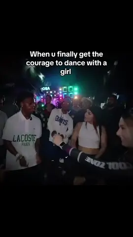 #foryoupage #fyp #foryou #ishowspeed #speed #dance #whitegirlmusic #funny #club 