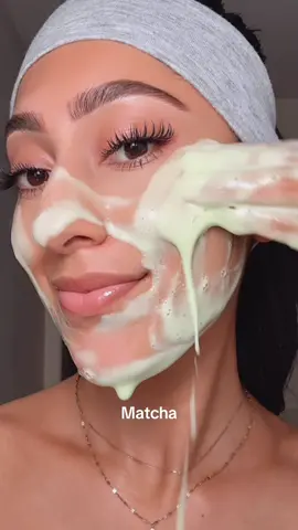 Add this to your skincare & say hello to glass skin #skincare #skintok #skin #skins #facewash #facemask #DIY #skincareroutine #SkinCare101 #hacks #fyp #guasha 