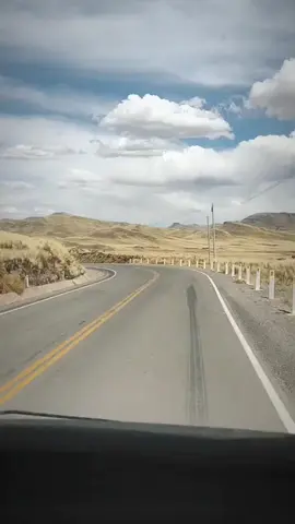 Cada quién con cada cual - Ricardo Montaner  Cada quien con cada cual el amor no es más que una casualidad nos perdemos y nos volvemos a encontrar #paisajeshermososconmúsica #paisajesnaturalesconmúsica #música #paisajeaesthetic #tavi_sptia #carretera #letrasdecanciones #lyrics #hacesloquetuquieresconmigo #hagoloqueyoquierocontigo #elamorescosadeldestino #cadaquienconcadacual #tendencia 