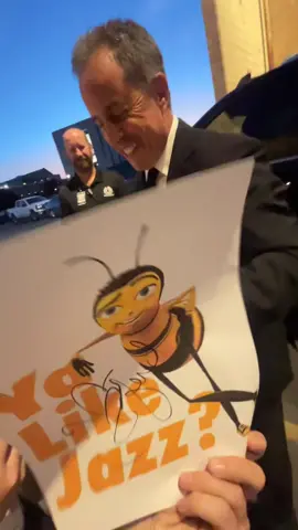 #jerryseinfeldcomedy #beemovie #bestdayofmylife 