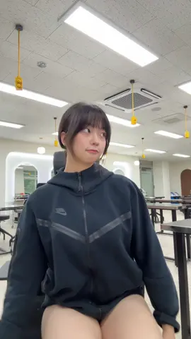 가만히를 못있뉴