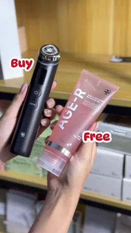 ‼️ ការផ្ដល់ជូនពិសេស ‼️រាល់ការទិញម៉ាស៊ីន Medicube Age-R Booster Pro នឹងមានការថែមជូន Medicube Age-R Collagen Booster Gel 1ទីបភ្លាមៗ 🎁 #medicubeagerboosterpro #medicubecambodia 