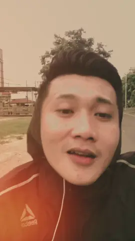 jika pelajaranmu tidak  setinggi orang lain, maka  jadikan pengalamanmu  lebih tinggi dari orang lain🍃 #fypシ 