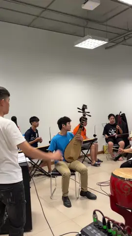 #nhaccudantoc #hoatau #xuhuong #danbau #lactroi #sontungmtp #amnhac #vanhoa #tichtichtinhtang2024 một buổi luyện tập năng suất!!💪 