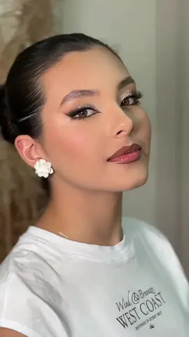 #Repost @jhenyffermartins.makeup Apenas apreciem 🤌🏽 #cuiaba #maquiagemcuiaba #makeup #cursodemaquiagem 
