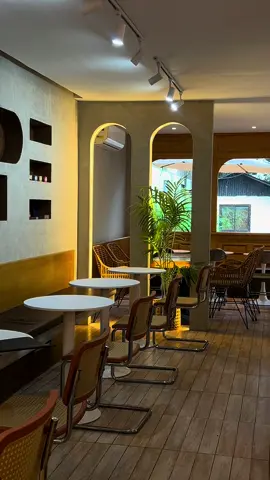 — had to stopover for some coffee due to the weather and ended up loving this cozy café in San Carlos, Pangasinan.  📍Mankape  #newcafe #newcoffeeshop #KapeTayo #coffeetiktok #coffeetime #fyp #mankape #rainyday 