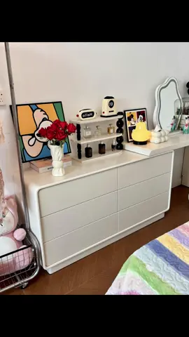 Bàn xinh yêu của chị em đây rồi #decor #dammedecor #trangtrinhacua #tiktok #tiktokshop #medecor #Home #homedecor #phongngudep #nhadep #noithat #xuhuong #trangtriphongngu #xuhuongtiktok #phongdep #yeubepnghiennha #decoration #decorxinh #homedesign #goodvibes #nghienxemdecor #foryou #fyp  